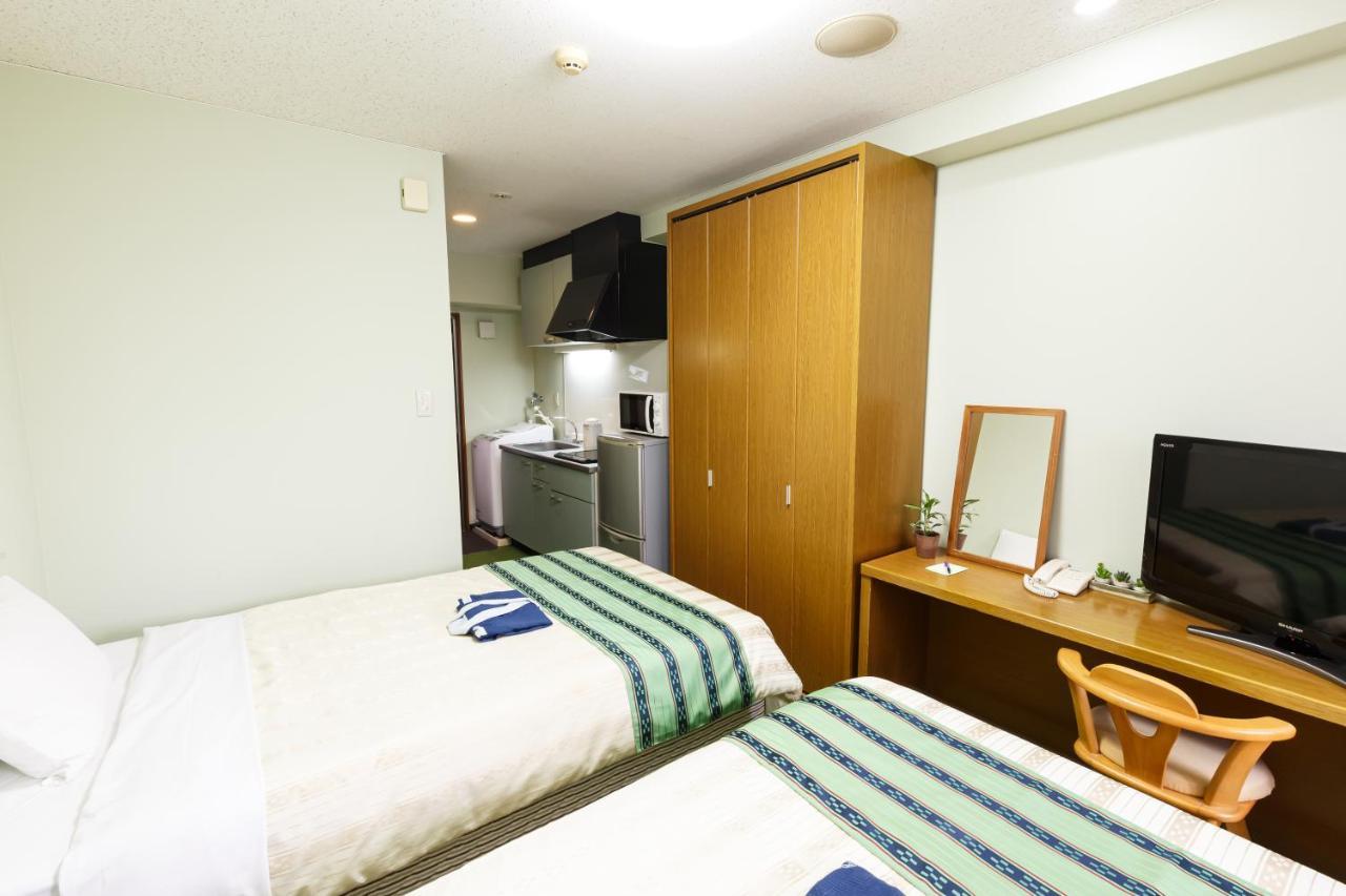 Hotel Peace Land Kume Naha Exteriör bild