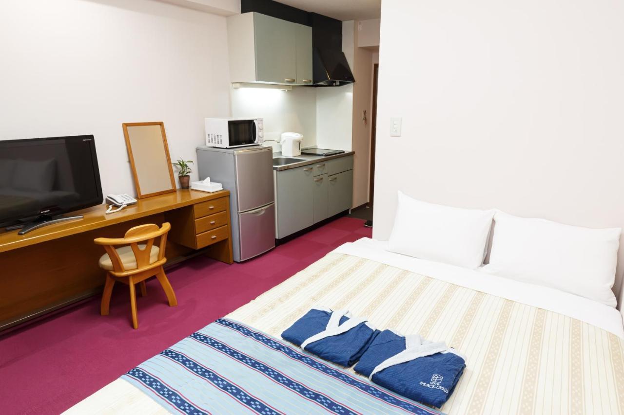 Hotel Peace Land Kume Naha Exteriör bild