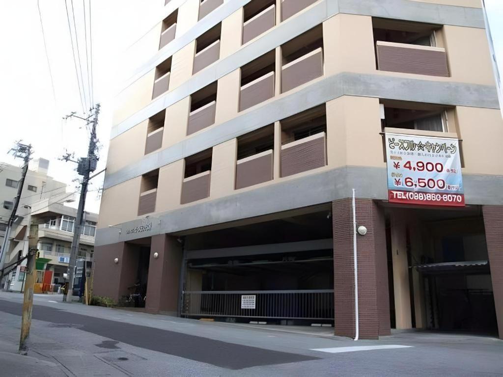 Hotel Peace Land Kume Naha Exteriör bild