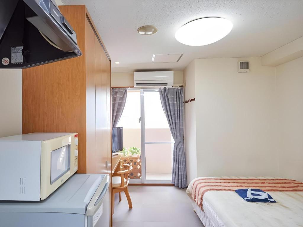 Hotel Peace Land Kume Naha Exteriör bild