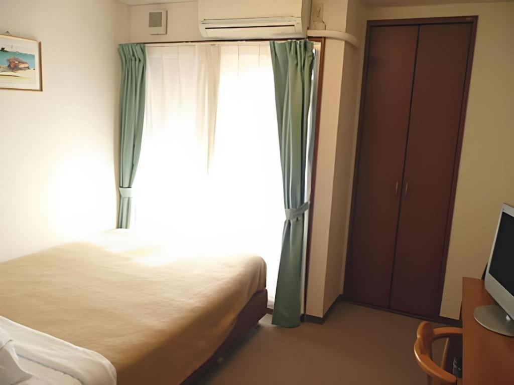Hotel Peace Land Kume Naha Exteriör bild