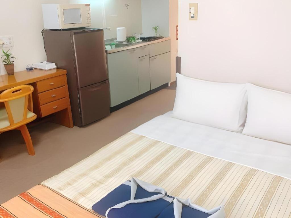 Hotel Peace Land Kume Naha Exteriör bild